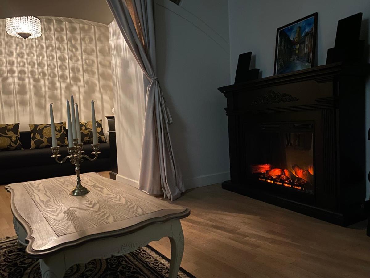 Exclusive Gaono Apartment In The Heart Of Old Town Вільнюс Екстер'єр фото