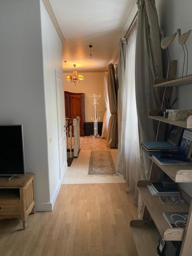 Exclusive Gaono Apartment In The Heart Of Old Town Вільнюс Екстер'єр фото