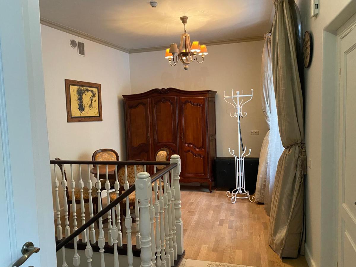 Exclusive Gaono Apartment In The Heart Of Old Town Вільнюс Екстер'єр фото